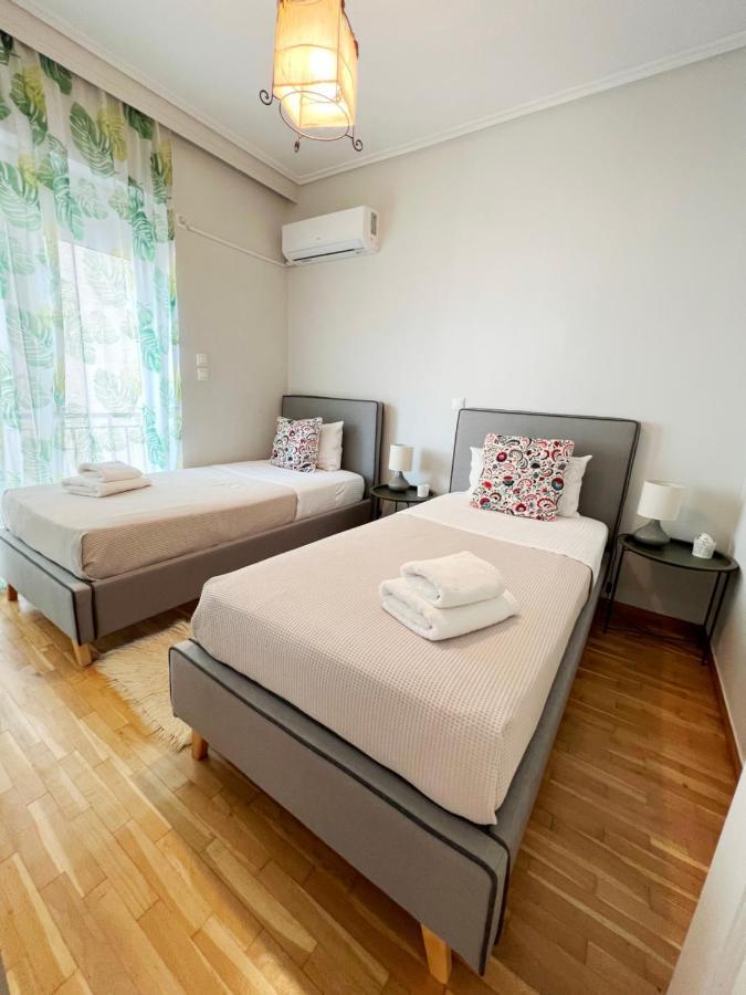 Peaceful Apartment By Flisvos Marina By Athenian Homes Kültér fotó