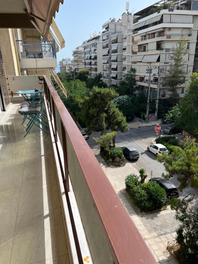 Peaceful Apartment By Flisvos Marina By Athenian Homes Kültér fotó